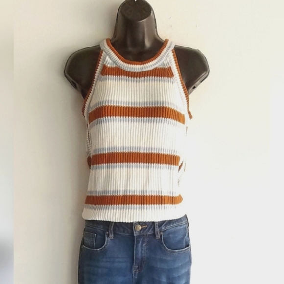Halter Striped Sweater - Picture 6 of 6